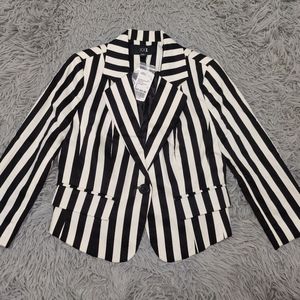 Forever 21 Cropped Striped Blazer
